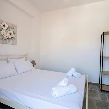 Prázdninový dům Seafront Maisonettes By Tinosstay