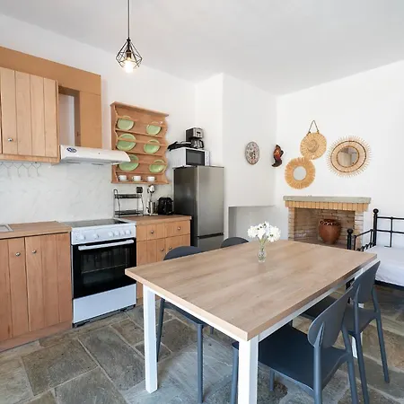 Prázdninový dům Seafront Maisonettes By Tinosstay